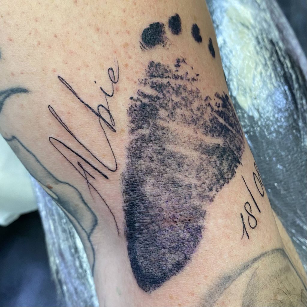 Custom Tattoos & Cover-Ups in Royston | Eunoia INK img 3770